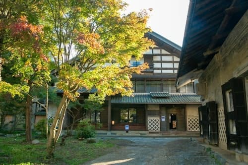 Ｓａｔｏｙａｍａ　ｖｉｌｌａ　本陣／民泊