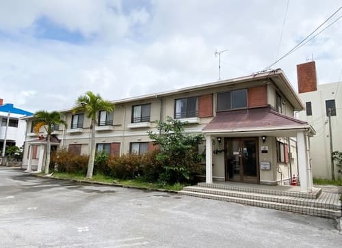 Flat Peace Chair House ^