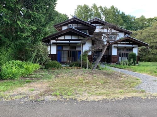 １日１組限定　ＢＢＱ！ビリヤード！シアタールーム！暖炉！皆様で最高の滞在を【伊那谷別邸】／民泊