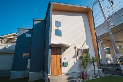 オレンジカウンティゲストハウス　＾