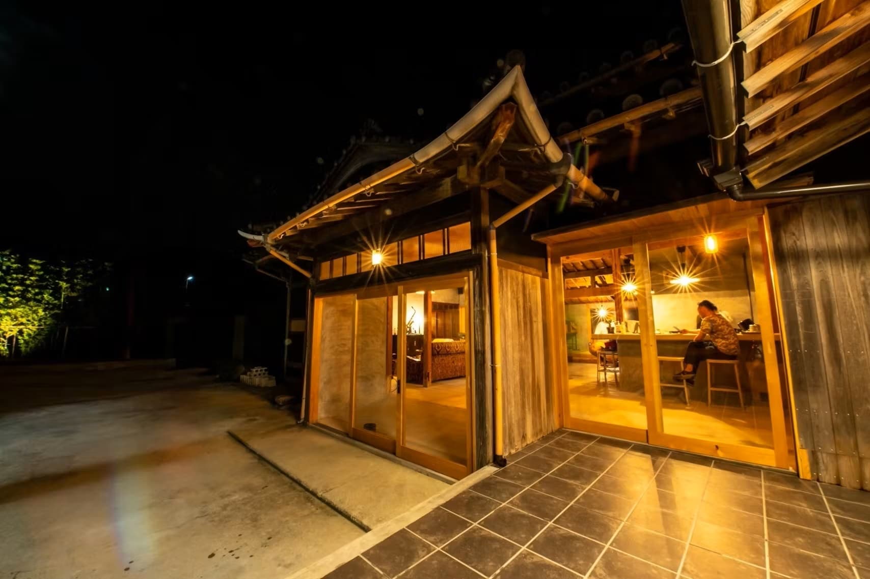 淡路島ドッグステイ千草〜Ａｗａｊｉｓｈｉｍａ　ｄｏｇ　ｓｔａｙ．　ＣＨＩＫＵＳＡ　＾