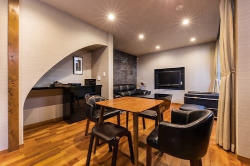 Ｓｈｉｋｉ　Ｈｏｍｅｓ　｜　ＨＩＧＯＹＡ　肥後屋　＾