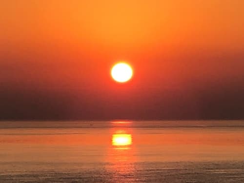 Ｃｌｉｆｆ　ｔｏｐ　Ｔｅｒｒａｃｅ　＾