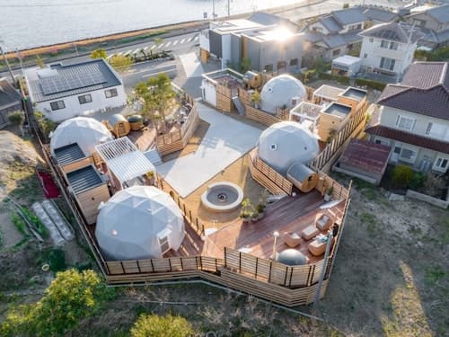 高級感あふれるリゾートグランピング　＾