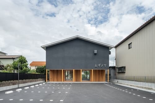 お堀沿いのお部屋「みなと」　＾