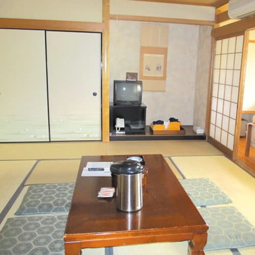 津名ハイツ　＜淡路島＞ 2