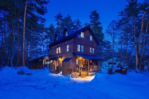 Ｌａｉｄ　Ｂａｃｋ　Ｃｈａｌｅｔ　＾