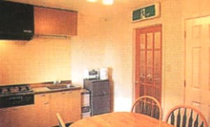 コテージ　フィオーレ 2