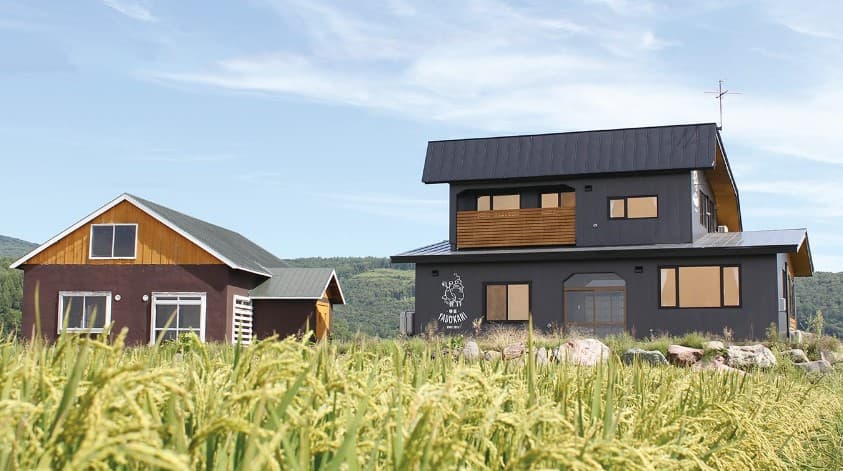 宿屋　ＹＡＤＯＫＡＲＩ