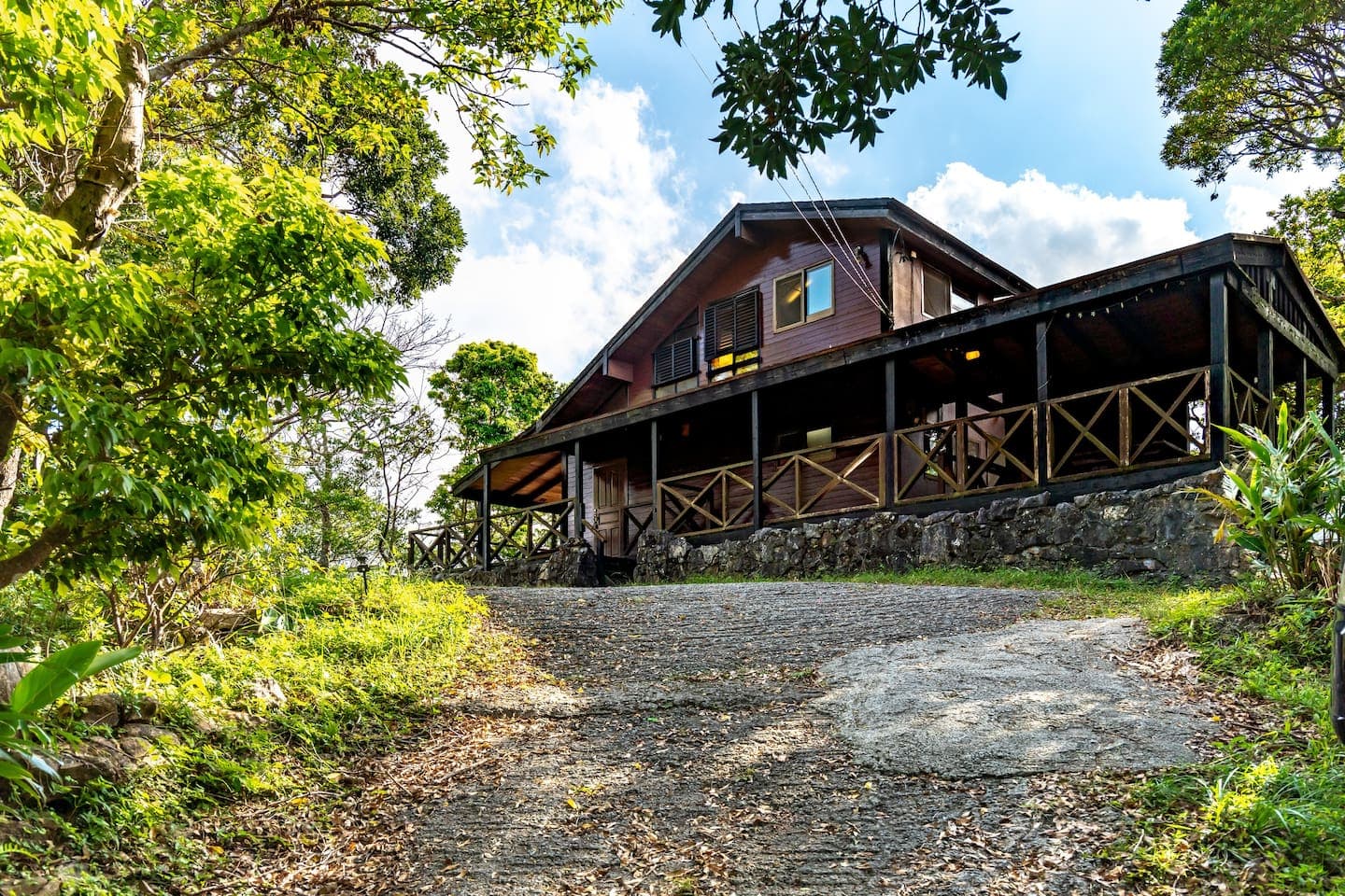 伊豆味の森のキャビン