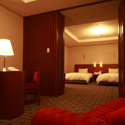 ホテルブリランテ武蔵野 2