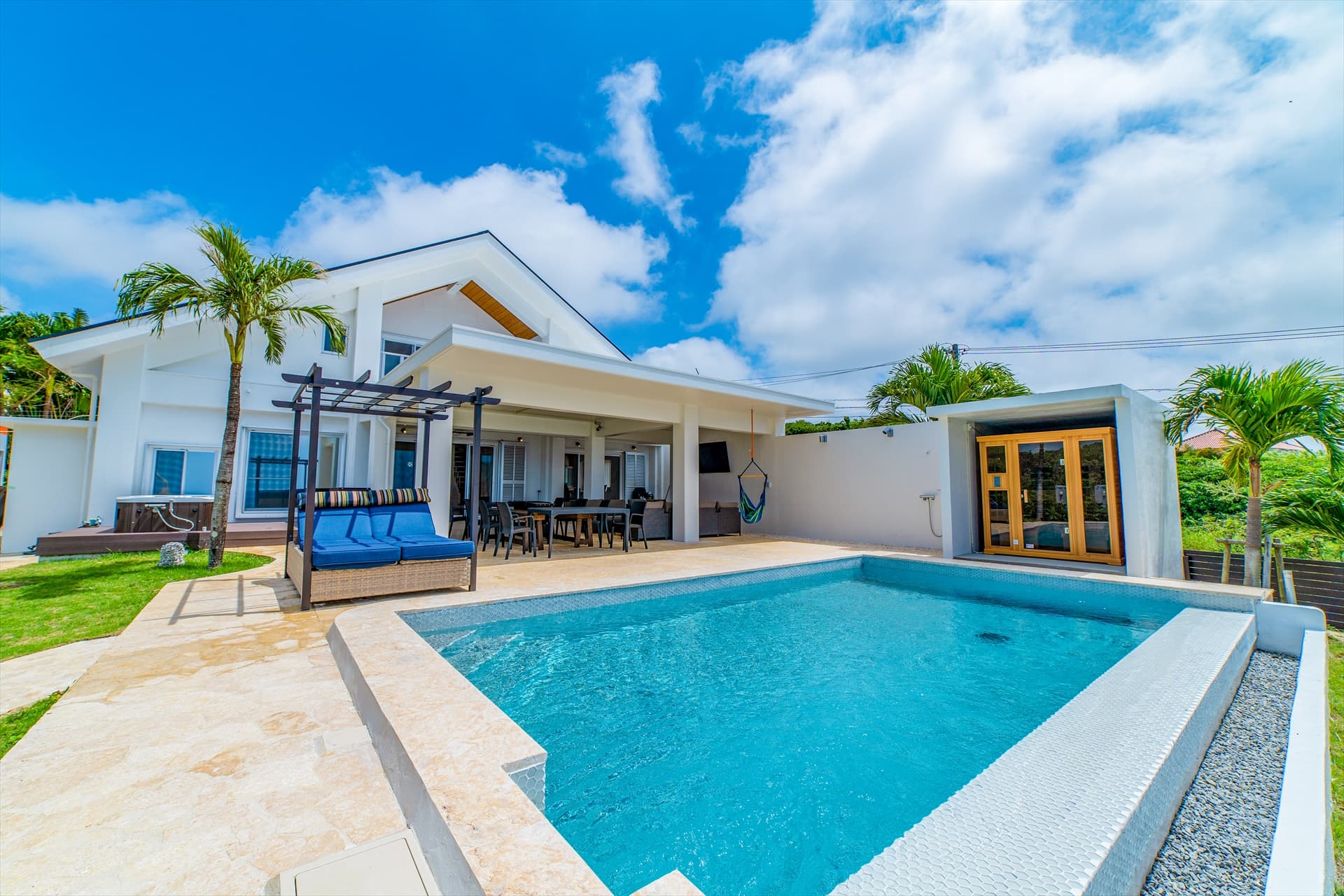 Alivio Mira el mar<宮古島>