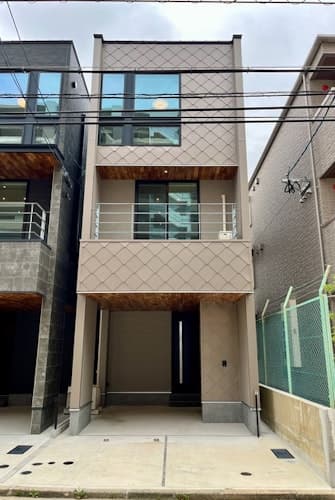 Ｆｌｏｗｅｒ　Ｂａｓｅ　ＦＵＪＩ　＾