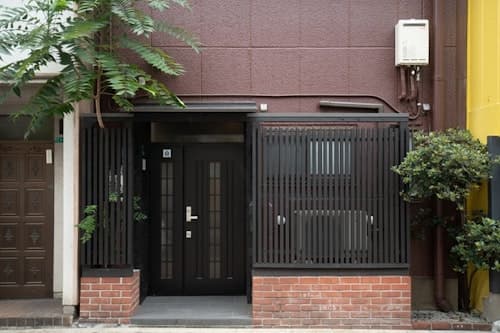 ２０１９年フルリノベの贅沢なモダン一軒家／民泊