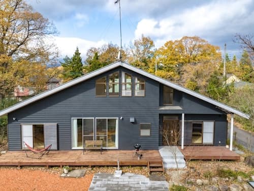 那須中心地の一棟貸モダンハウス、テディベア美術館まで徒歩５分　＾