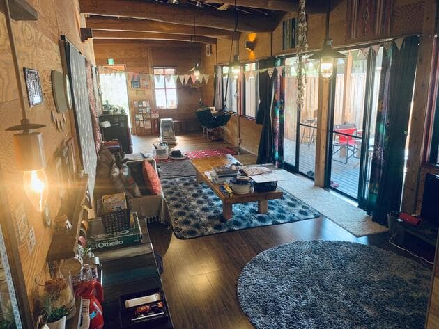 ＡＫＡＹＡ　ＧＬＡＭＰＩＮＧ　ＨＯＵＳＥ　＾