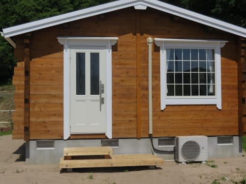 東海ビーチアウトドアキャンプ場　森の少年王子　＾