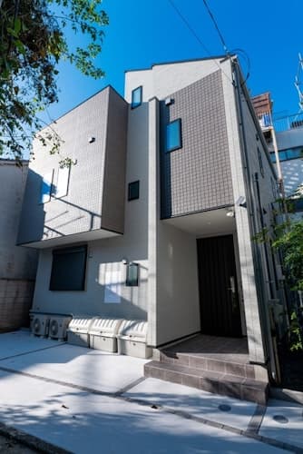 Ｈｏｔｅｌ　ａｌｐｈａ　＾