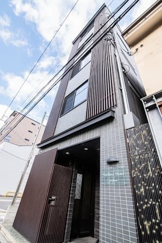 エクセレントホテル　＾