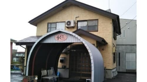 「さくらハウス」十日町駅から徒歩１分の１棟貸しの宿　＾