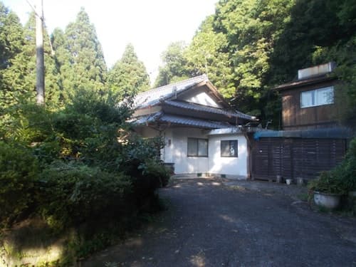 里山の中のぽっんと一軒家の貸切ｂｉｒｄ＆ｂｅｄ　Ｂ＆Ｂ由布天領の里　＾