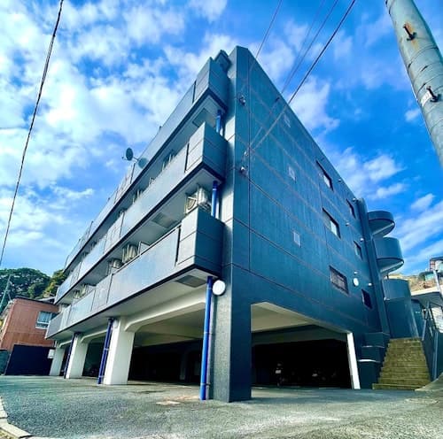 プレザント 203 ^