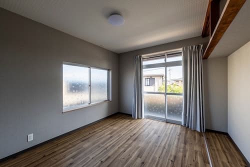 お宿　やどかり　＾