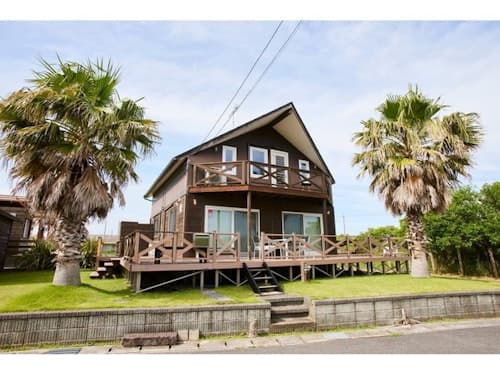 JFハウス 海まで徒歩3分、4LDKテラス付き/民泊