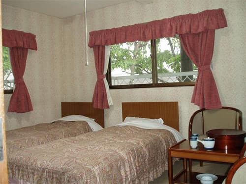 草津温泉　綿貫ペンション 2