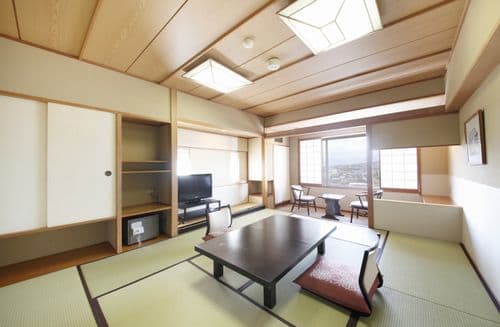 ｏｎｓｅｎ　ｈｏｔｅｌ　ＯＭＯＴＯ 2
