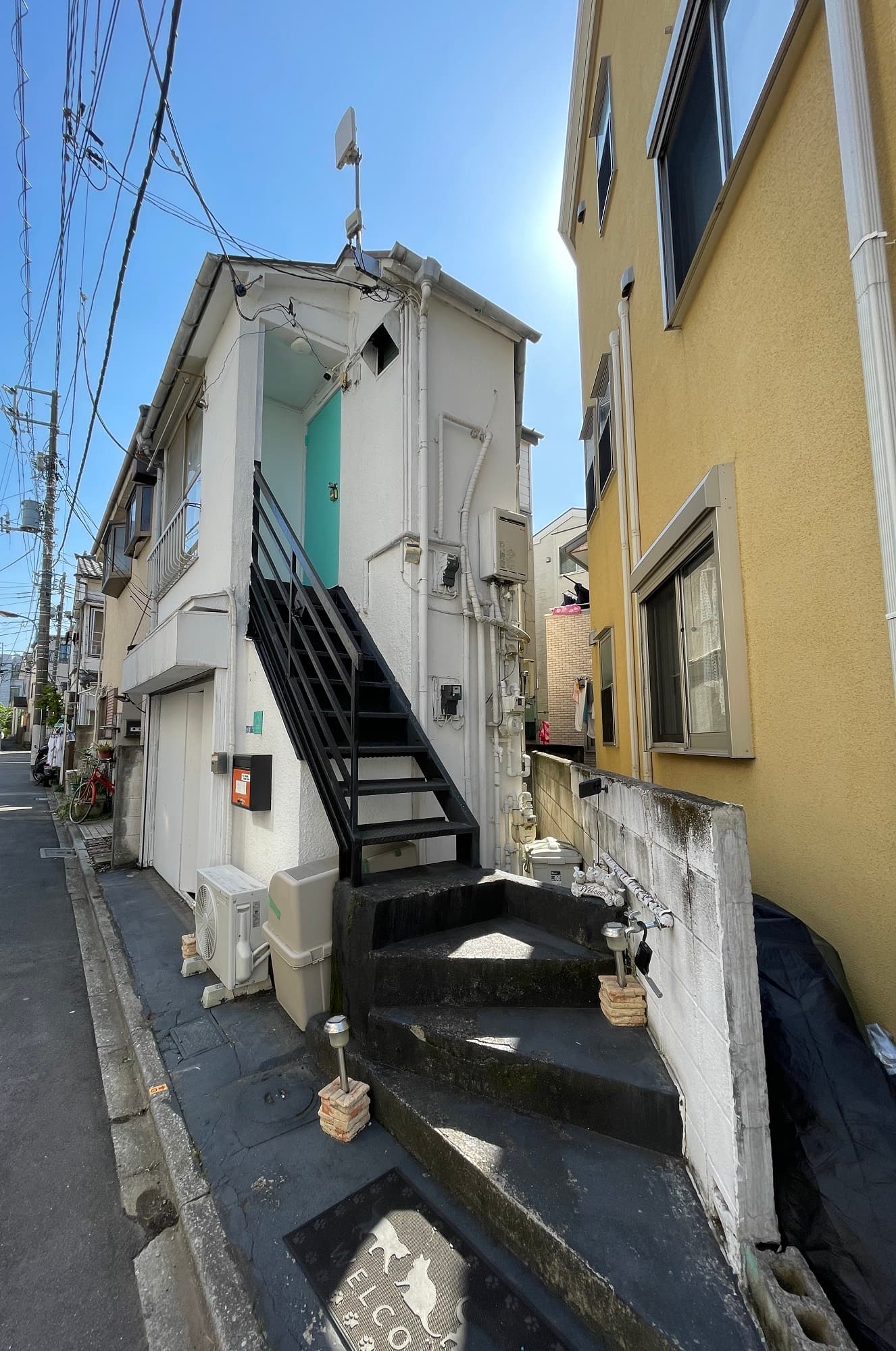 Ｌｏｃａｌ　Ｓｔａｙ　ＮＡＫＡＩ