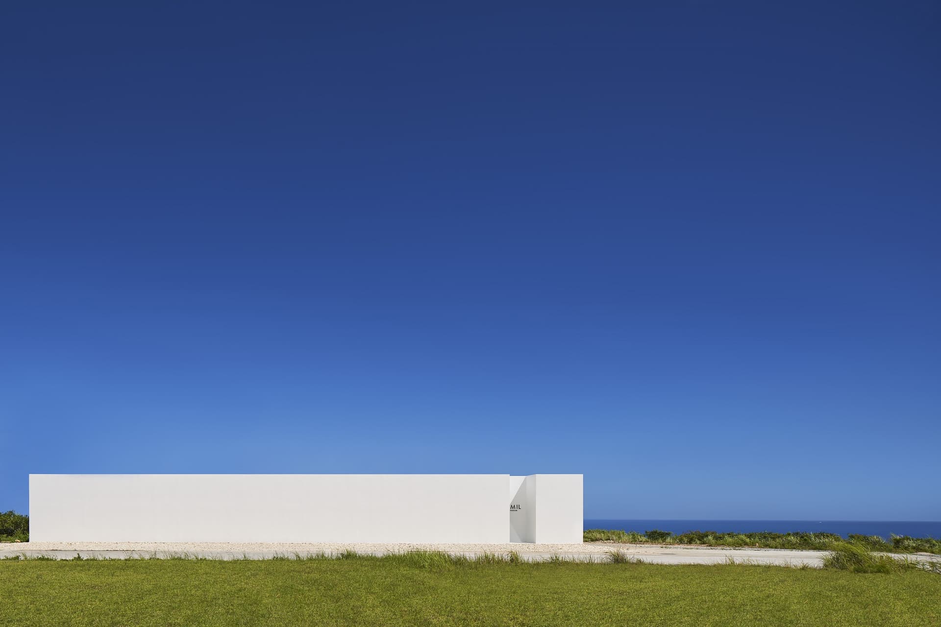 ＡＬＭＩＳ　ＮＡＫＩＪＩＮ（旧：ＥＭＩＬ　ＮＡＫＩＪＩＮ）