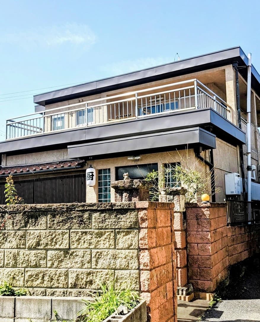 ＨＯＳＴＥＬ　ＫＵＲＩＹＡ　ＯＳＡＫＡ