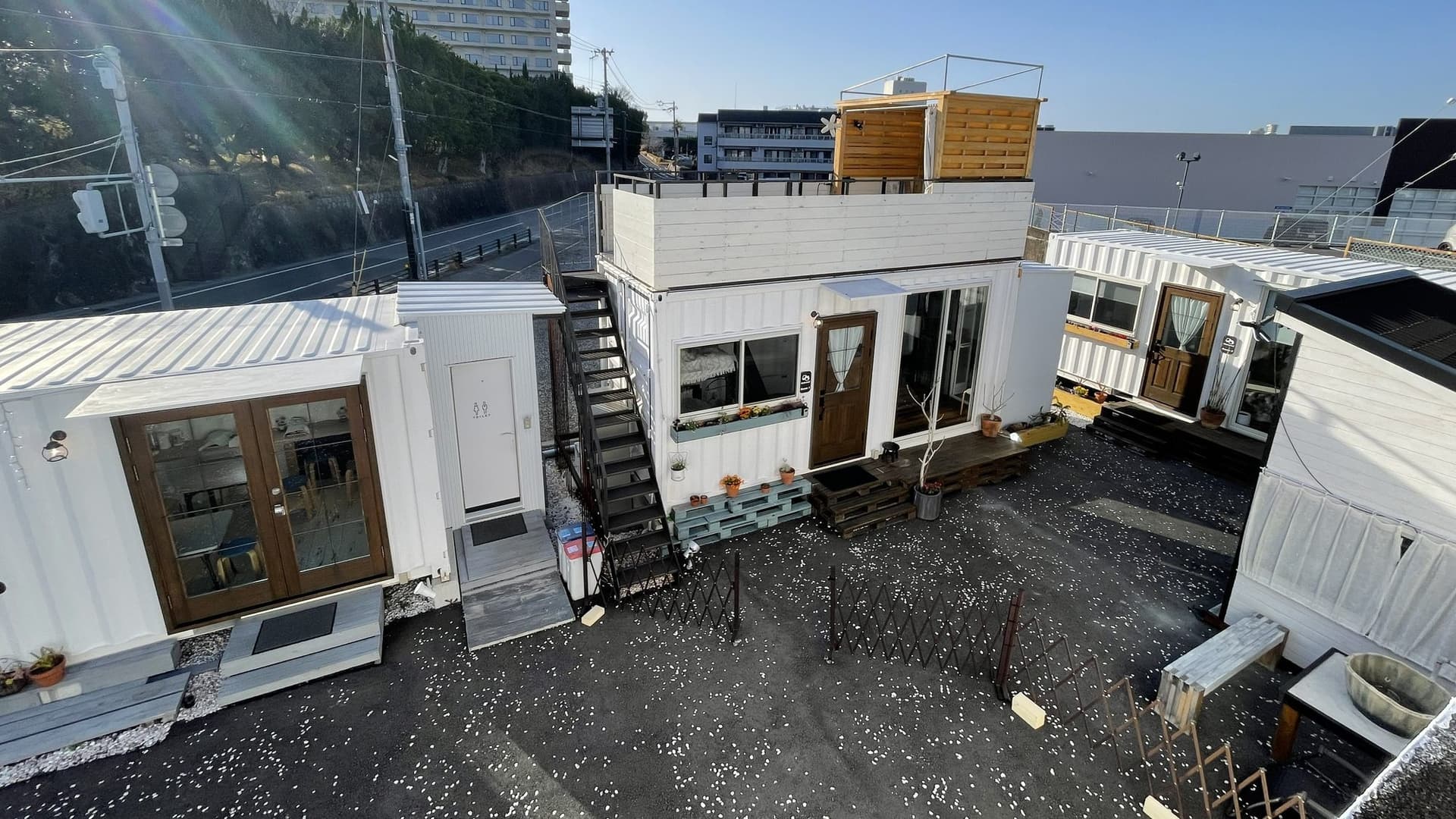 コンテナホテル　ハコネル