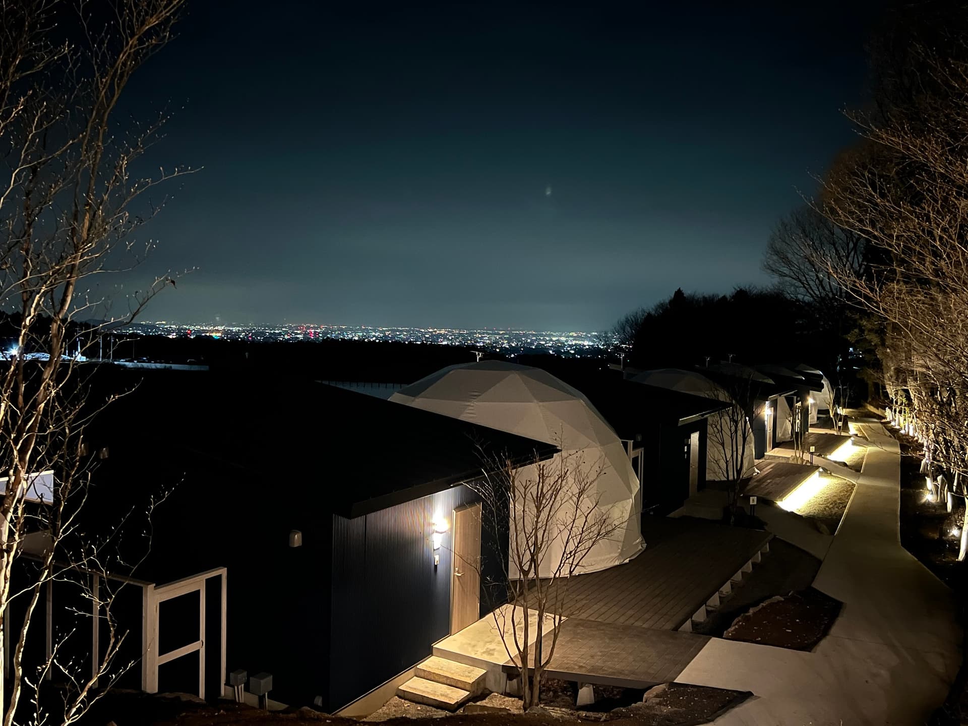 ＧｌａｍｐｉｎｇＡｒｅａ水と風と月