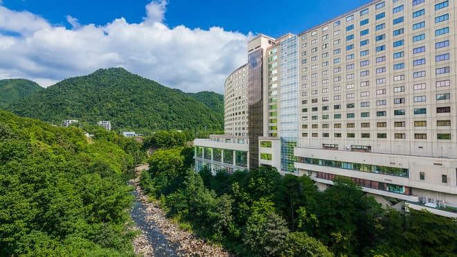 エグゼクティブスイート翠嶺（定山渓ビューホテル内）