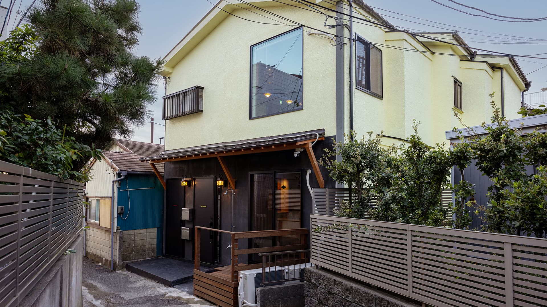 By the pier 江の島view