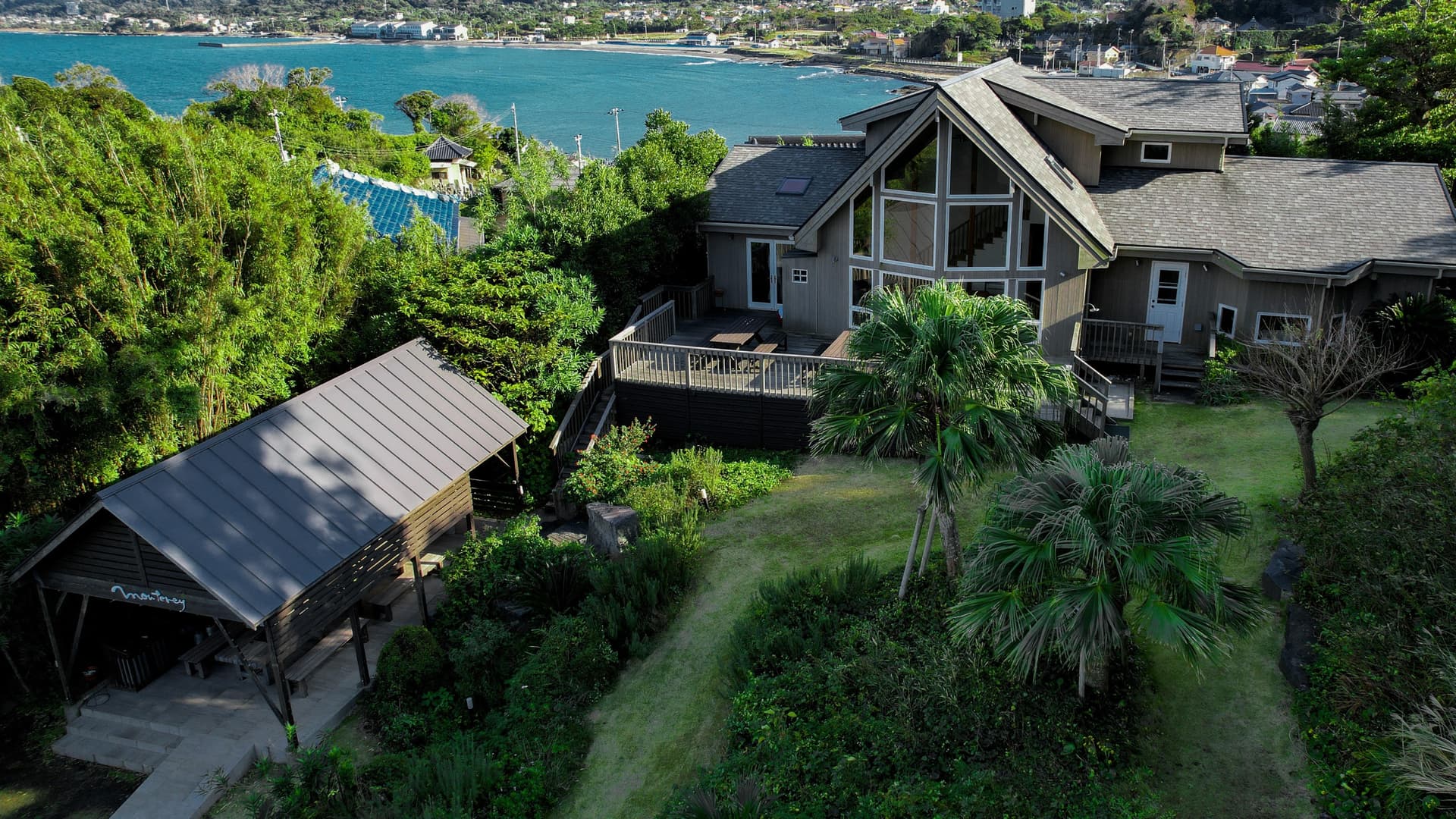 Monterey House by SANA(モントレーハウス)