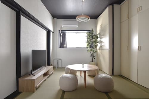 岡田ビル５Ｆ／民泊