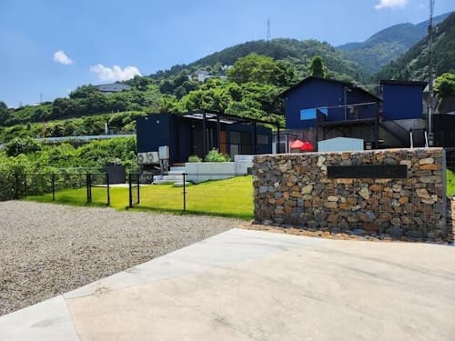 シコチューベース　＾