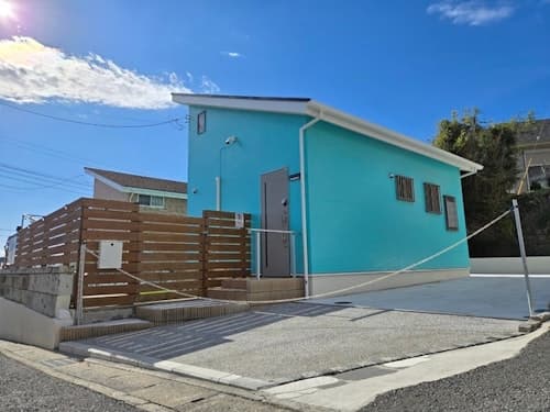 Ｈｏｕｓｅ＃０１０　海を望む貸切別荘／庭でパターゴルフ／サップ／最大６名／民泊