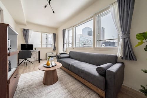 ＣＯＵＲＴ　ＶＩＬＬＡ　ＳＡＰＰＯＲＯ　５０３／民泊