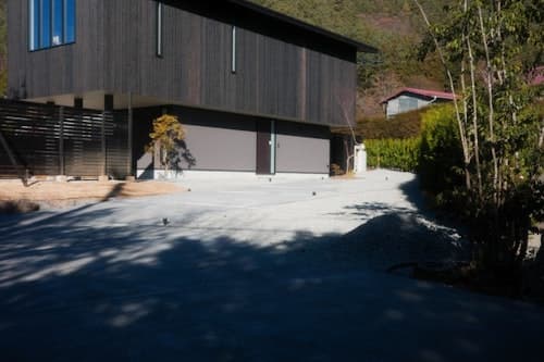 富士山望むプライベートヴィラ／９００平米の敷地を貸切利用【憩〜ｉｋｏｉ＿Ｆｕｊｉ】サウナ有り　＾