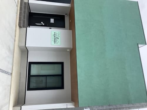 ＶＩＬＬＡ　ＰＲＥＣＩ（ヴィラ　プレシ）　＾