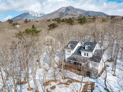 ４０００平米の森を独り占め。ＢＢＱ（屋根付き）、カラオケ、大人数対応。　＾