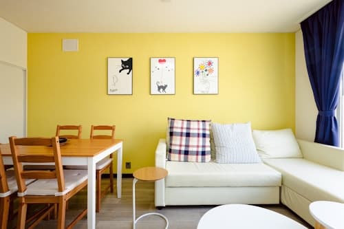 一軒家まるごと貸切タイプ－無料駐車場付き　＾