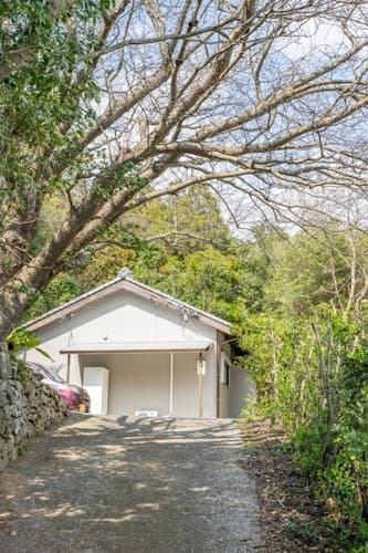 木漏れ日の宿　＾