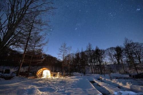 北軽井沢　どんぐり山の一番星　キャンプ場　＾