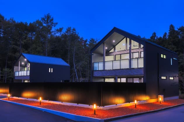 Ｃｈｅｄｉ　ｔｈｅ　Ｖｉｌｌａ　＾