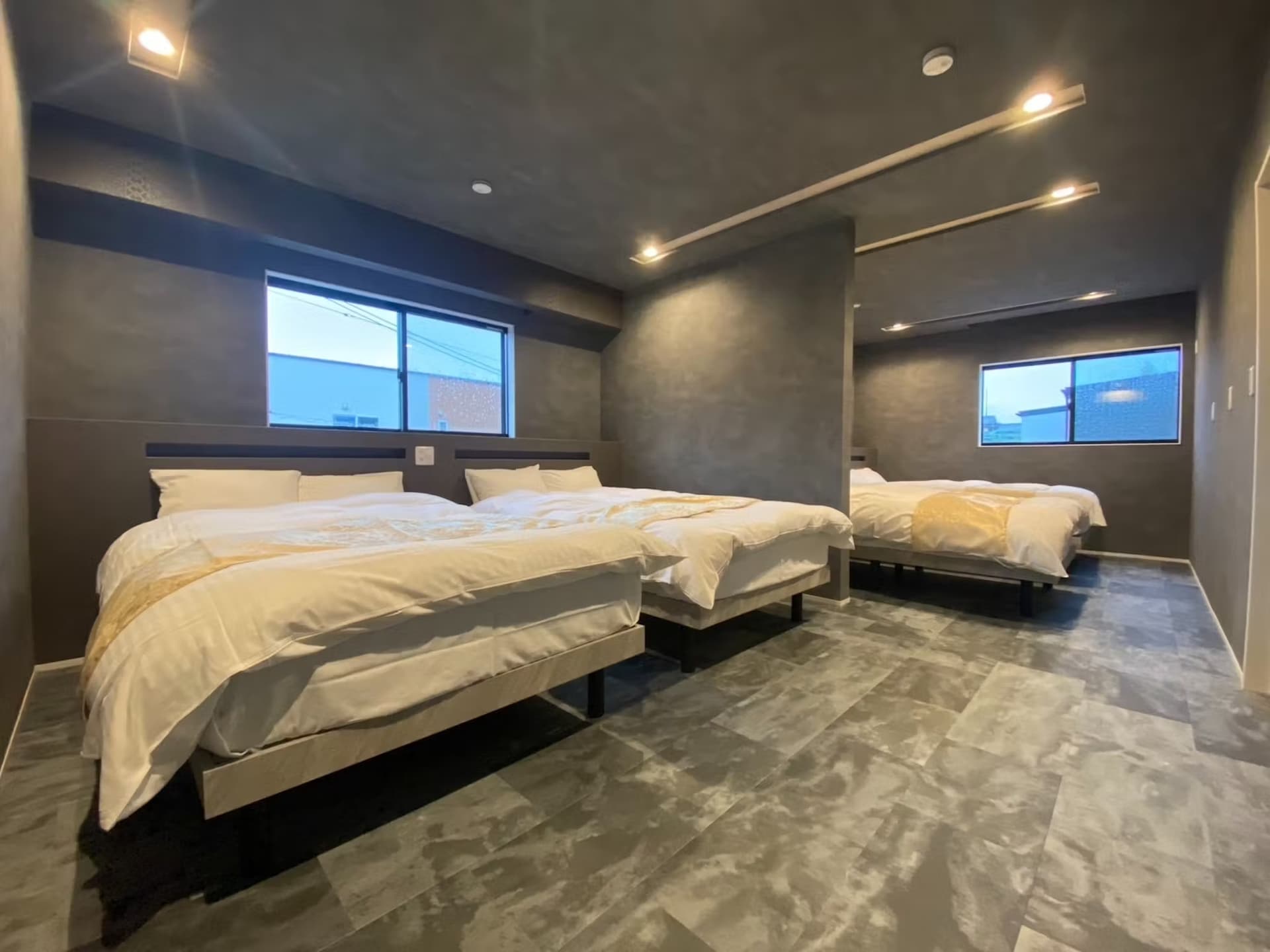 ＨＩＲＡＲＩ　水辺の森　＾